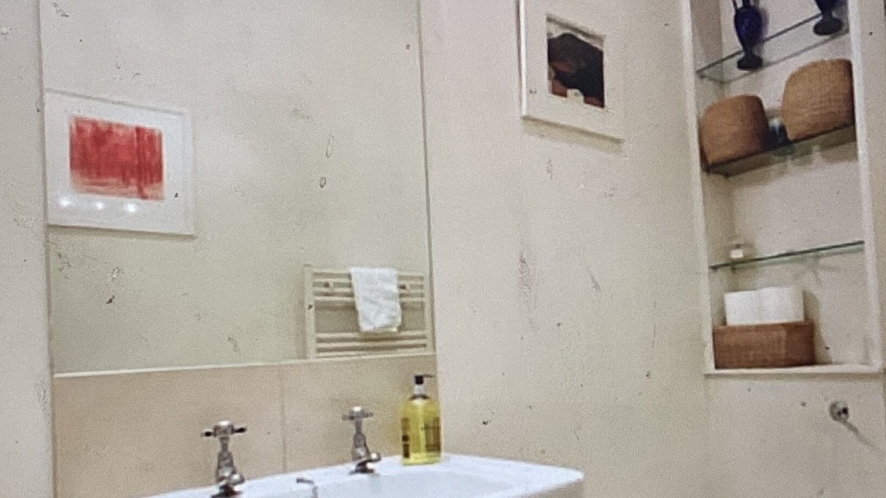 Photo of Bathroom in Bayswater