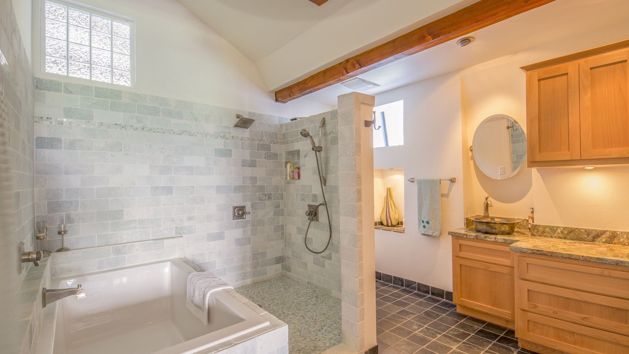 Photo of Bathroom in Kernville