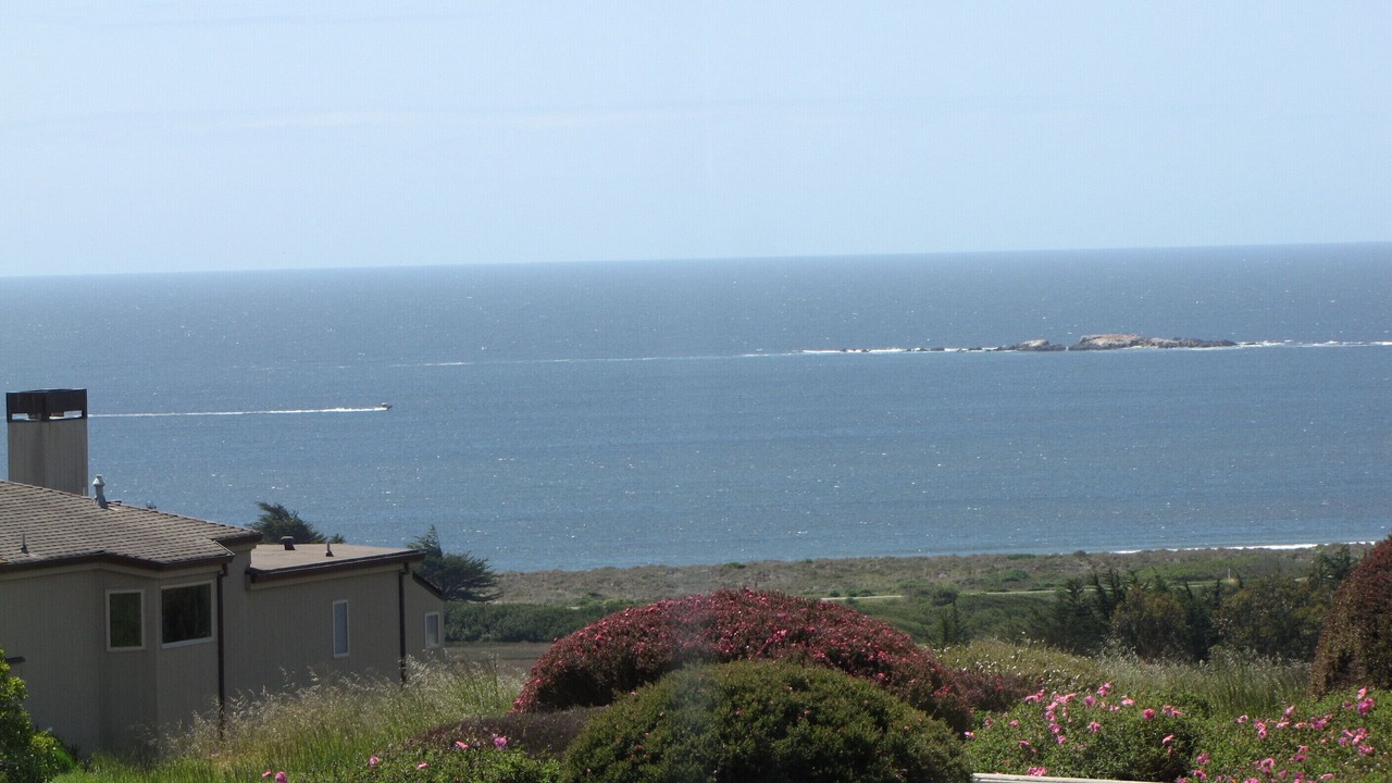 Photo of Bedroom in Bodega Bay