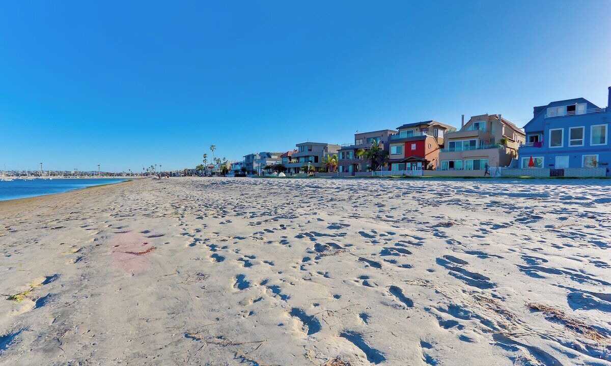 Photo of Others in Mission Beach