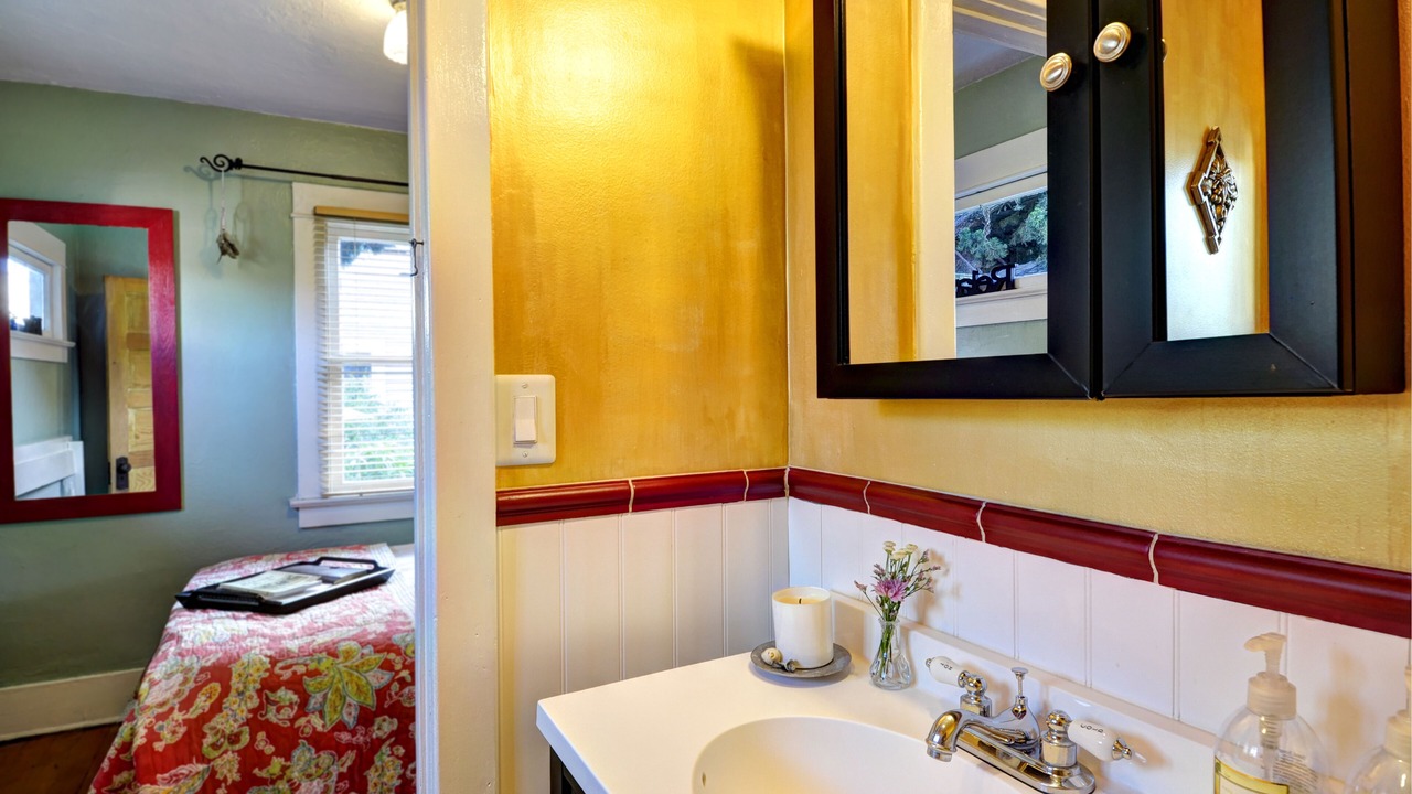Photo of Bathroom in South Redondo