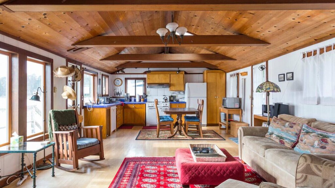 Photo of Livingroom in McDonald