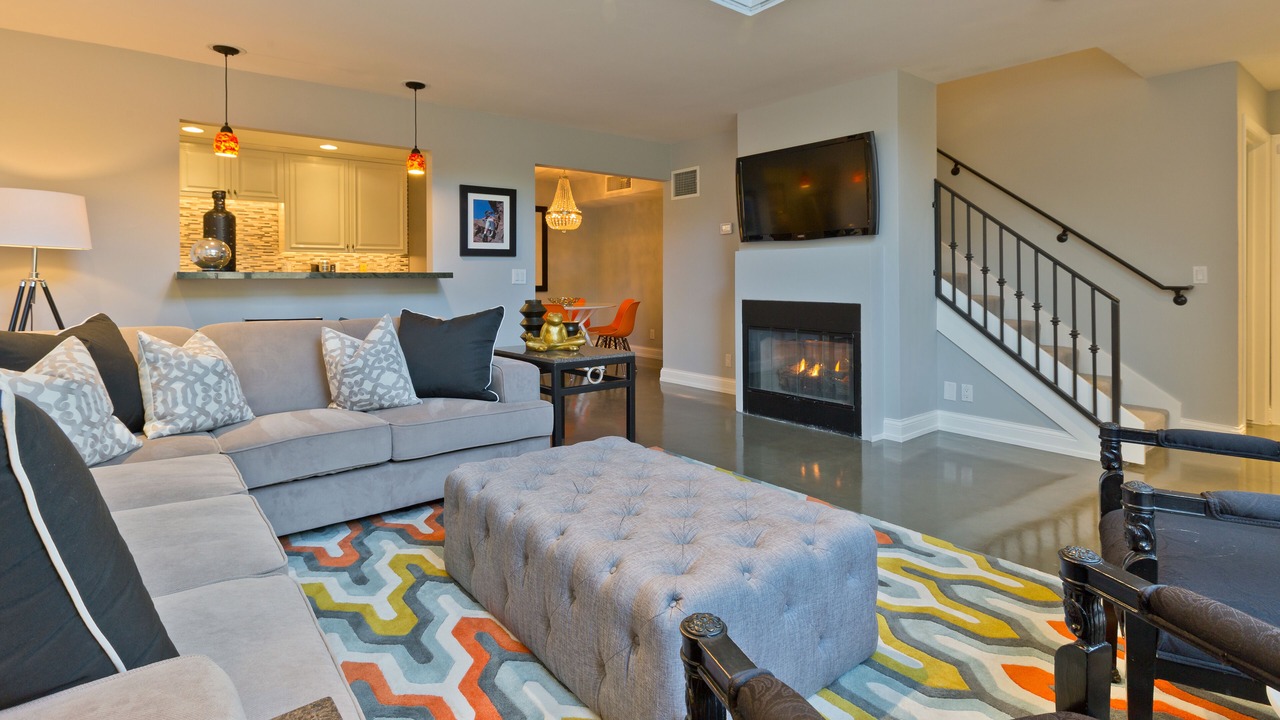 Photo of Livingroom in The Morrison
