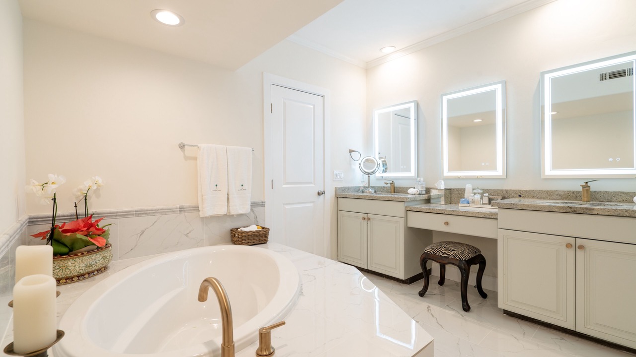 Photo of Bathroom in North Pacific Beach