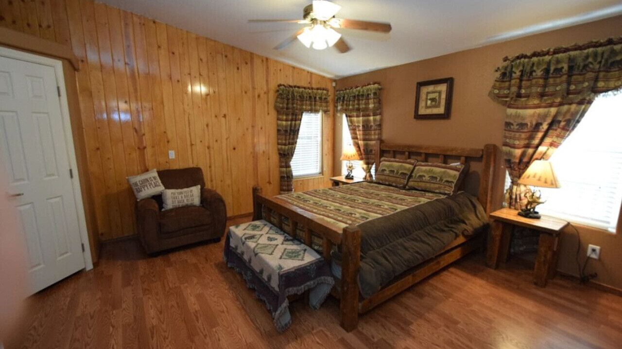 Photo of Bedroom in Peter Pan