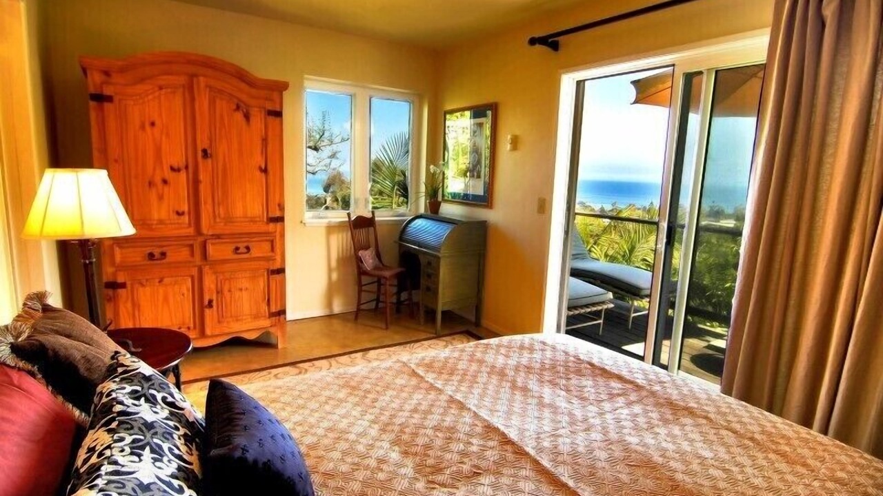Photo of Bedroom in Alta Mesa