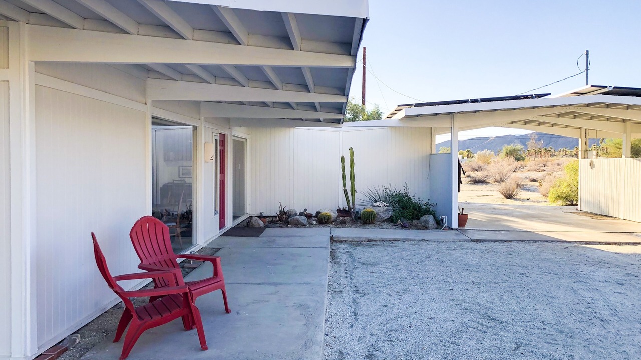 Photo of Patio Balcony in Borrego Springs