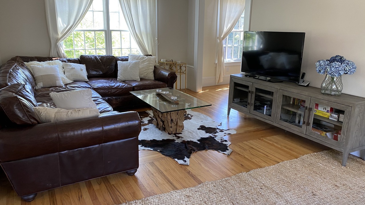 Photo of Livingroom in St. Helena