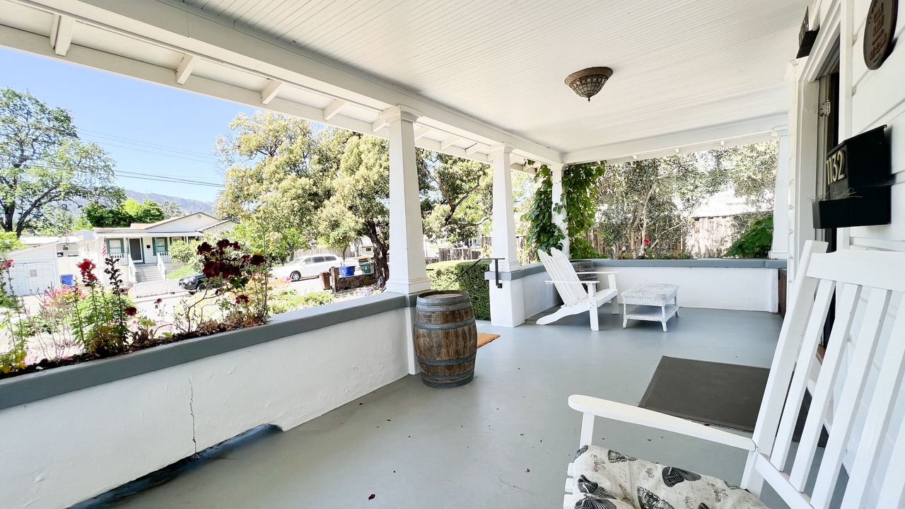 Photo of Patio Balcony in St. Helena