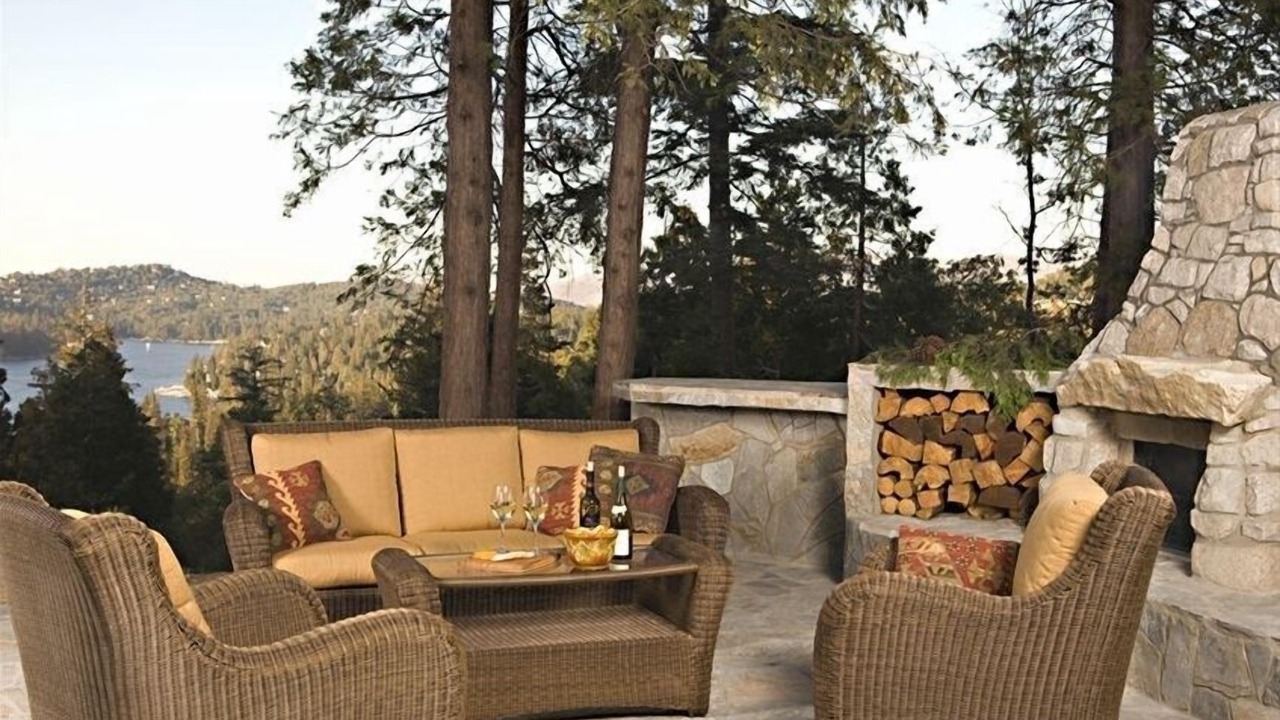 Photo of Others in Lake Arrowhead