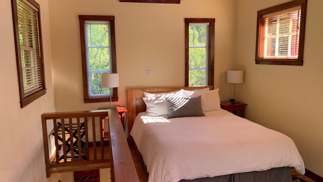 Photo of Bedroom in Mendocino