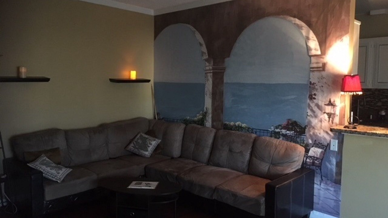 Photo of Livingroom in Encino