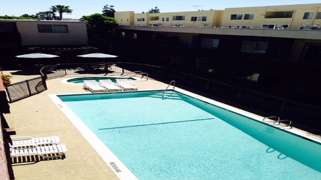Photo of Outdoor in Encino
