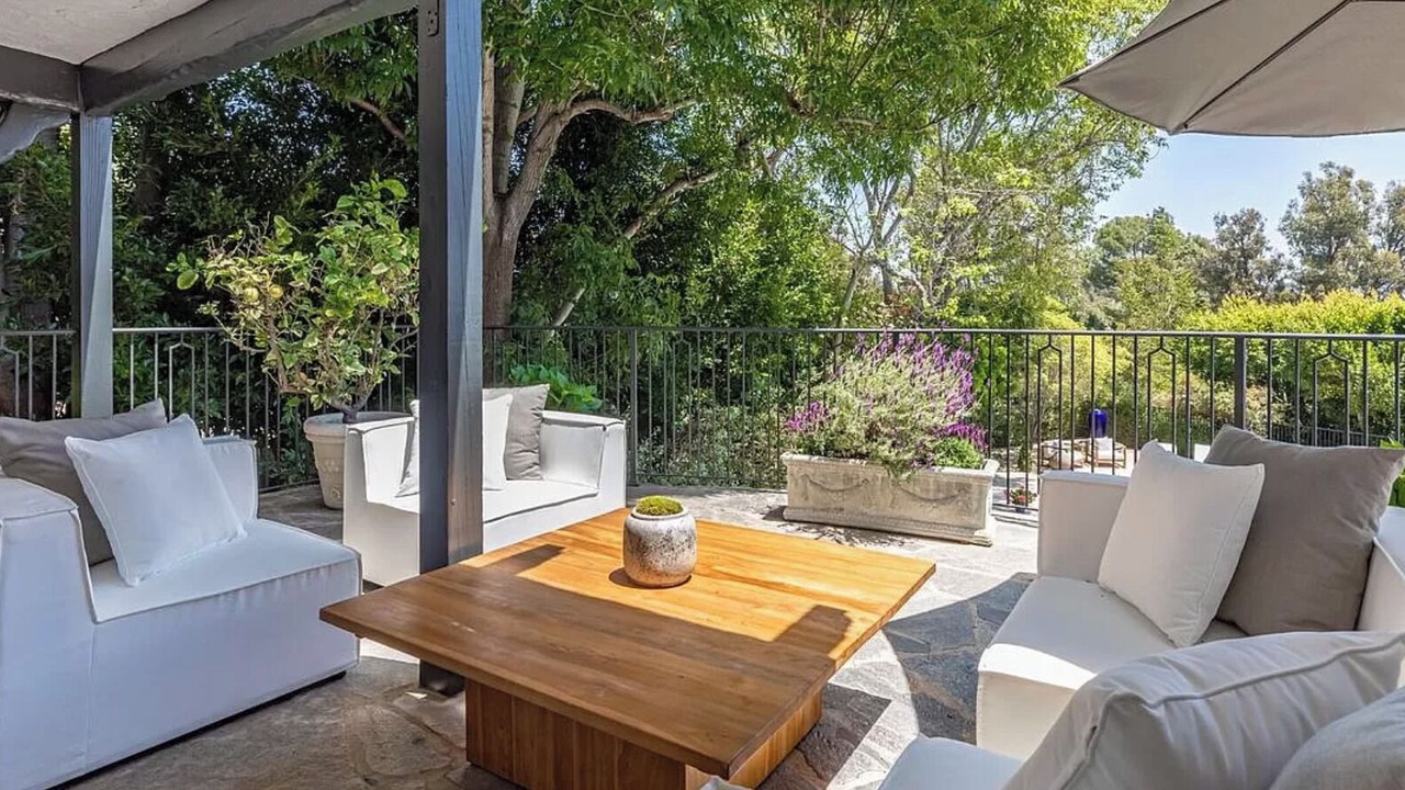 Photo of Patio Balcony in Brentwood