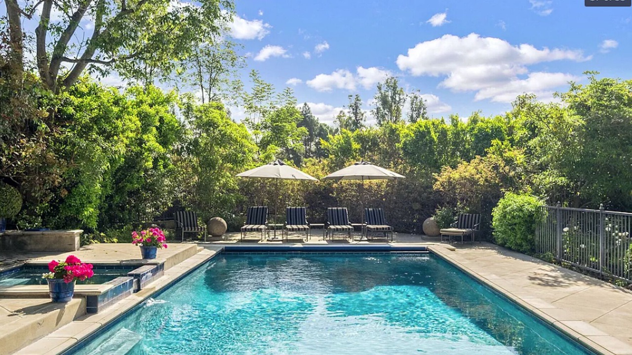 Photo of Outdoor in Brentwood