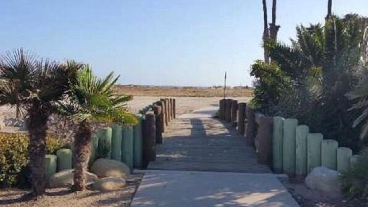 Photo of Others in Port Hueneme