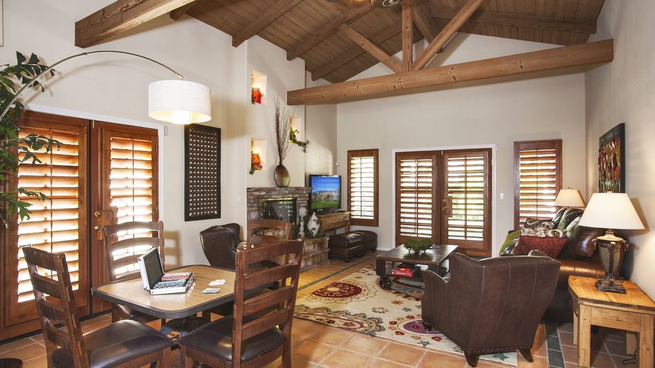 Photo of Outdoor in Warm Sands