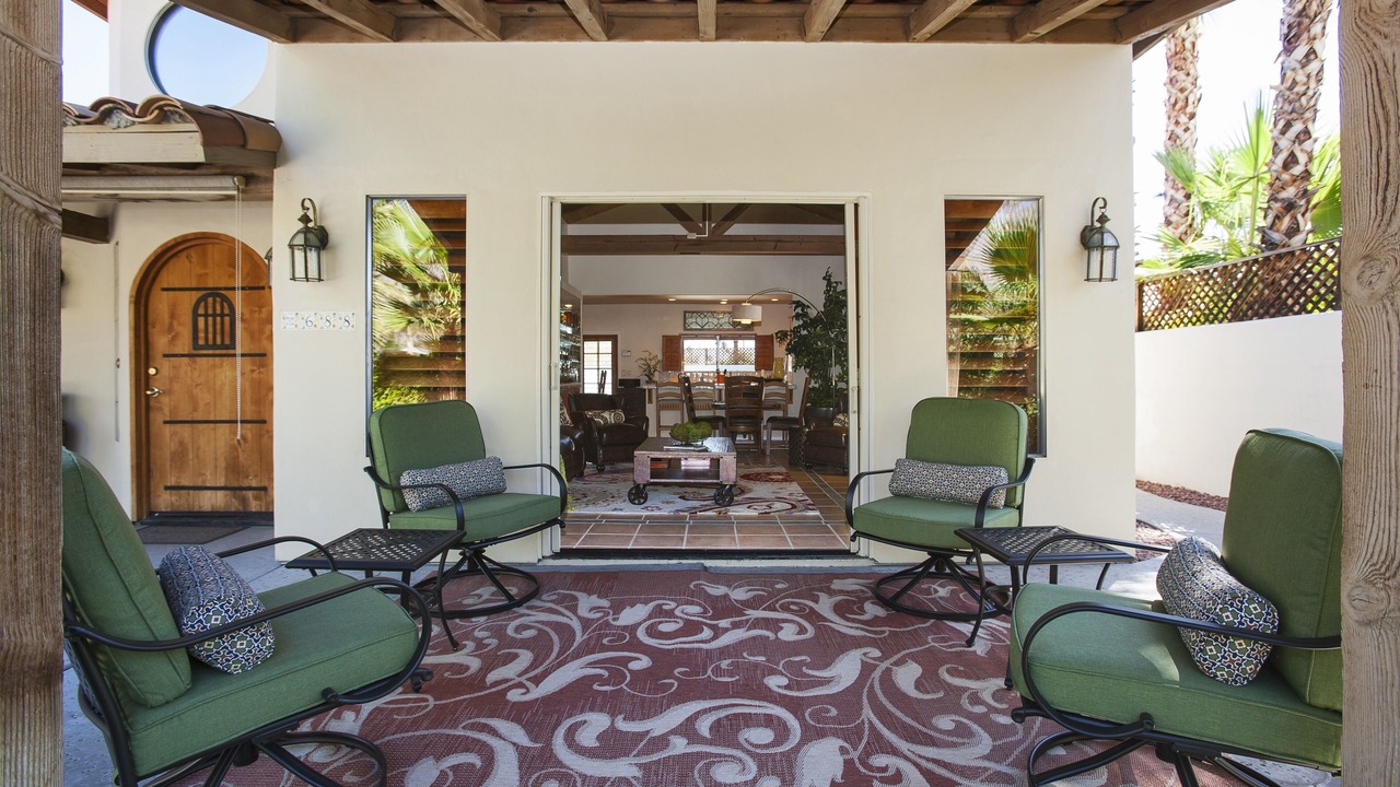 Photo of Outdoor in Warm Sands