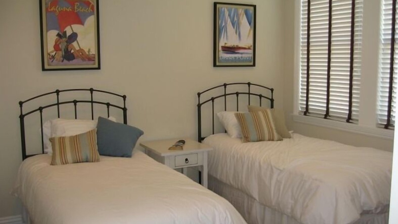 Photo of Bedroom in Sunset Beach