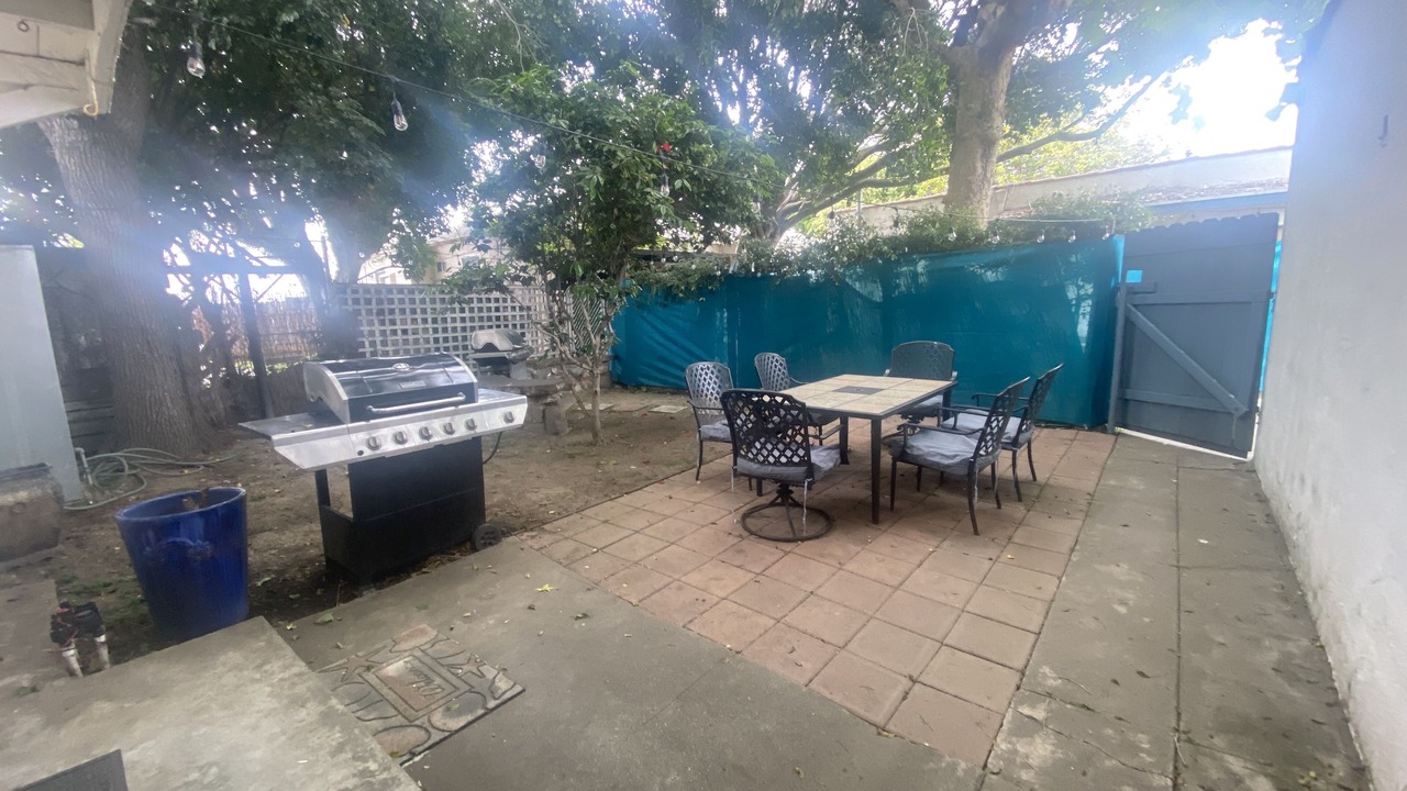 Photo of Outdoor in Sawtelle