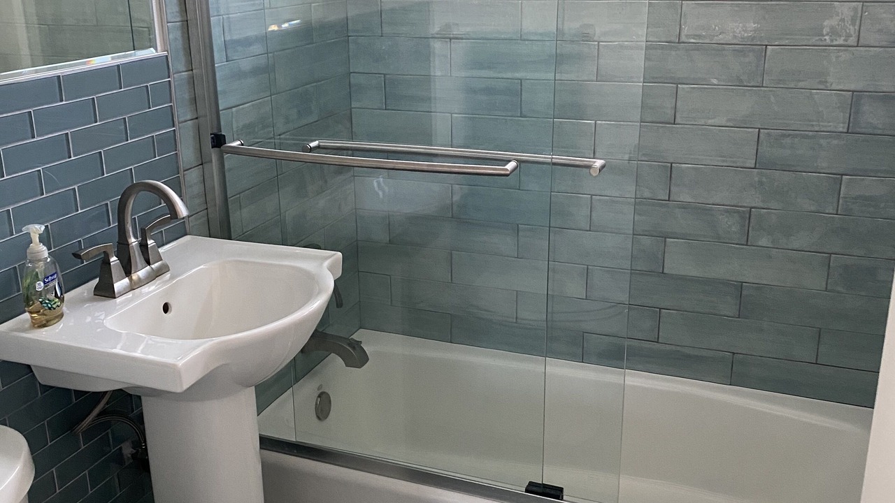 Photo of Bathroom in Pierpont Bay