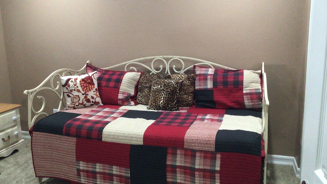 Photo of Bedroom in San Jacinto