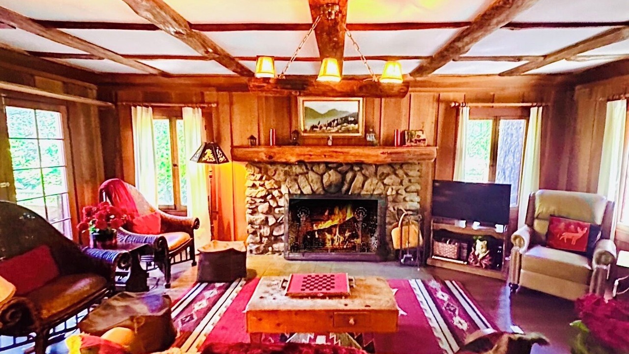 Photo of Others in Idyllwild
