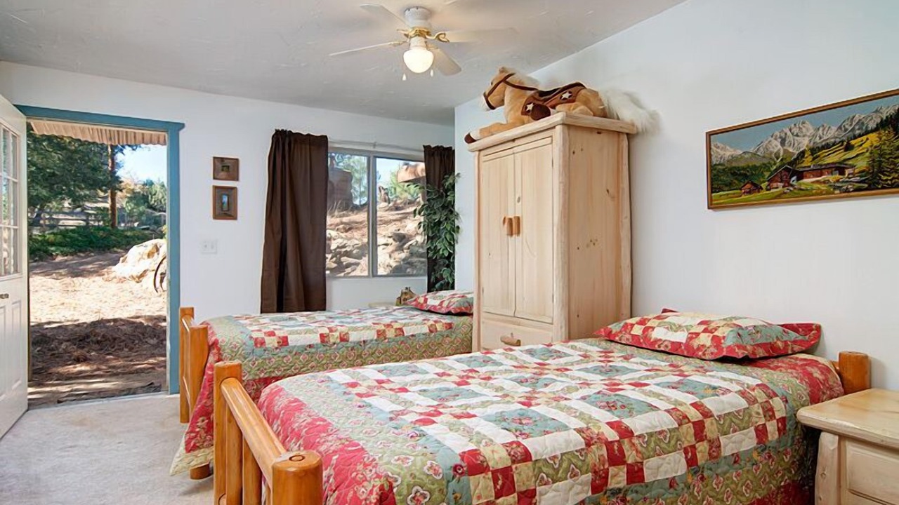Photo of Bedroom in Julian