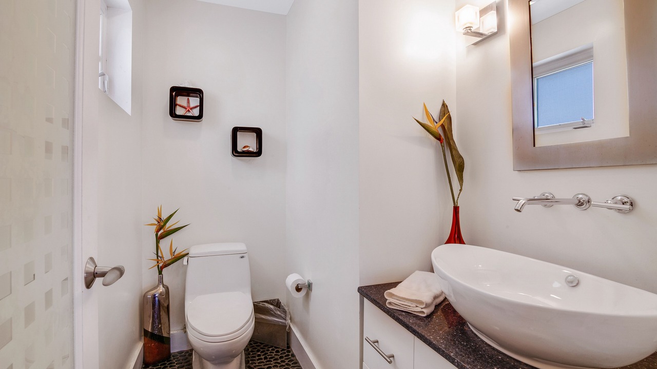 Photo of Bathroom in Old Towne