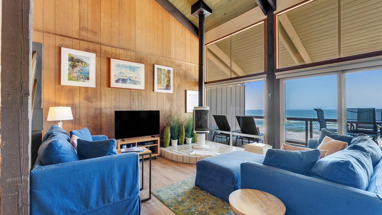 Photo of Livingroom in La Selva Beach