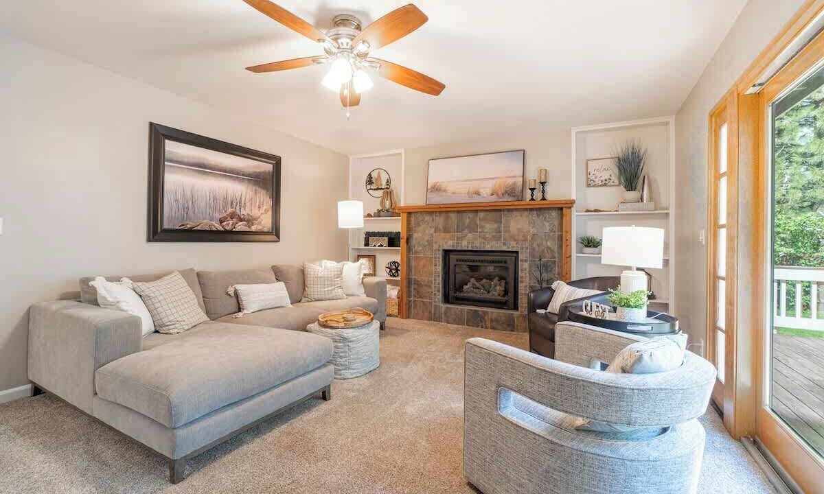 Photo of Livingroom in Ponderosa Palisades