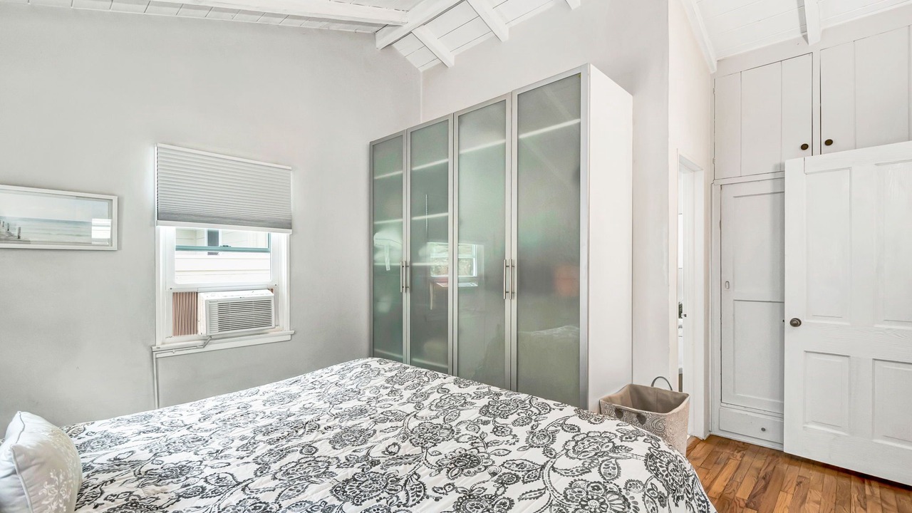 Photo of Bedroom in Laguna Beach