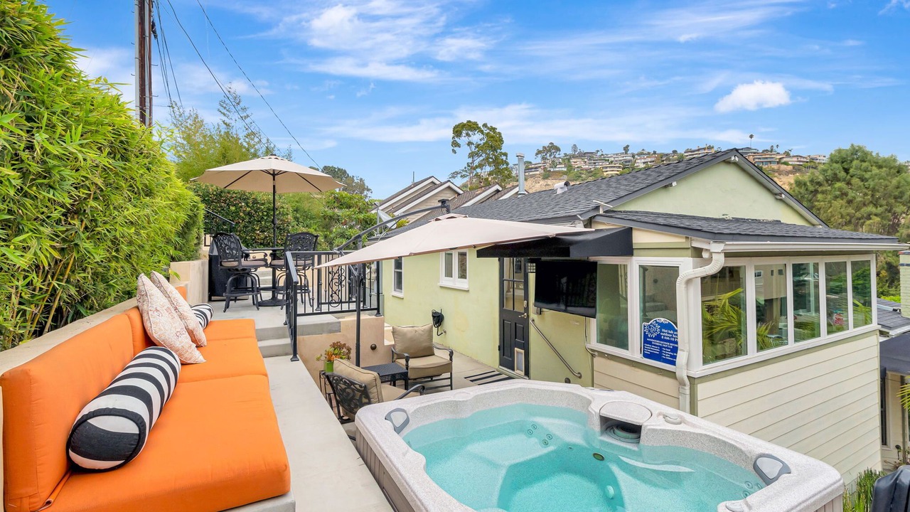 Photo of Patio Balcony in Laguna Beach