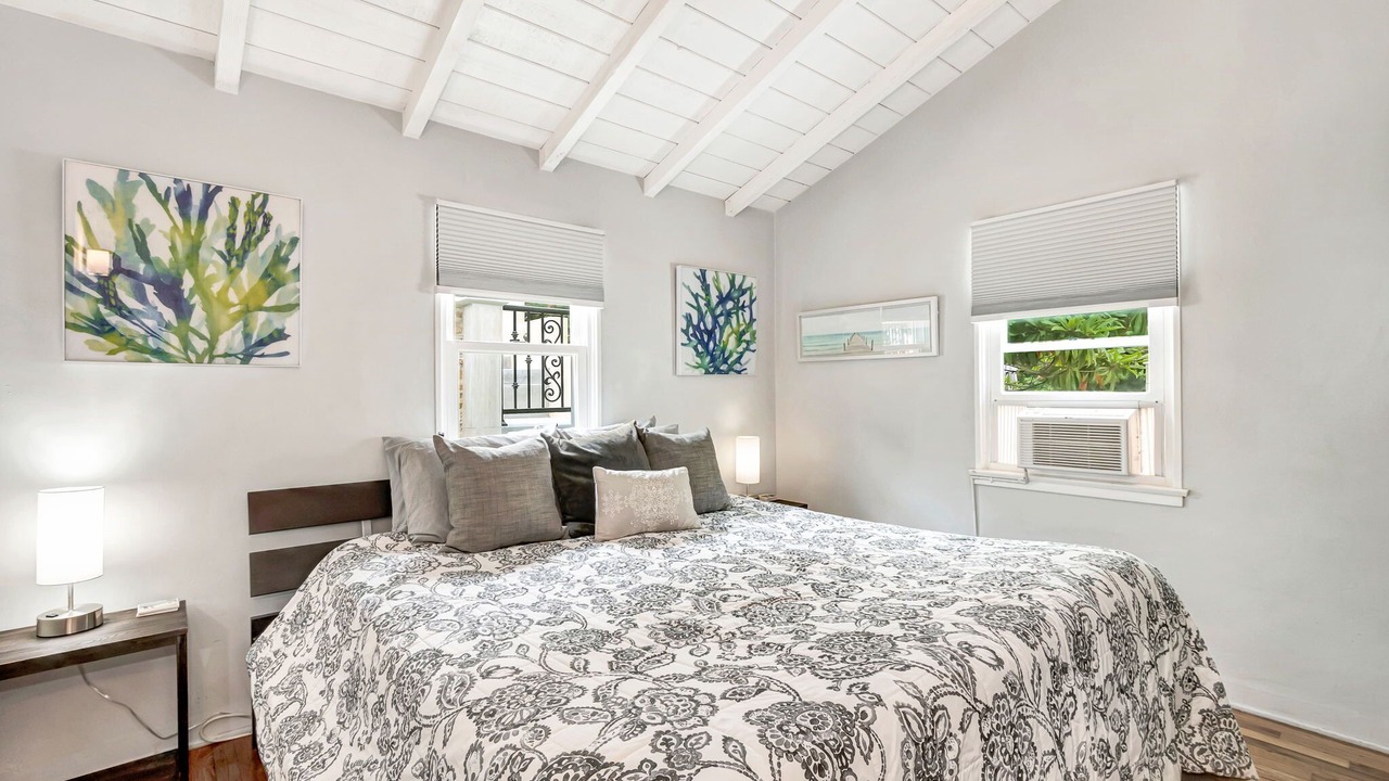 Photo of Bedroom in Laguna Beach