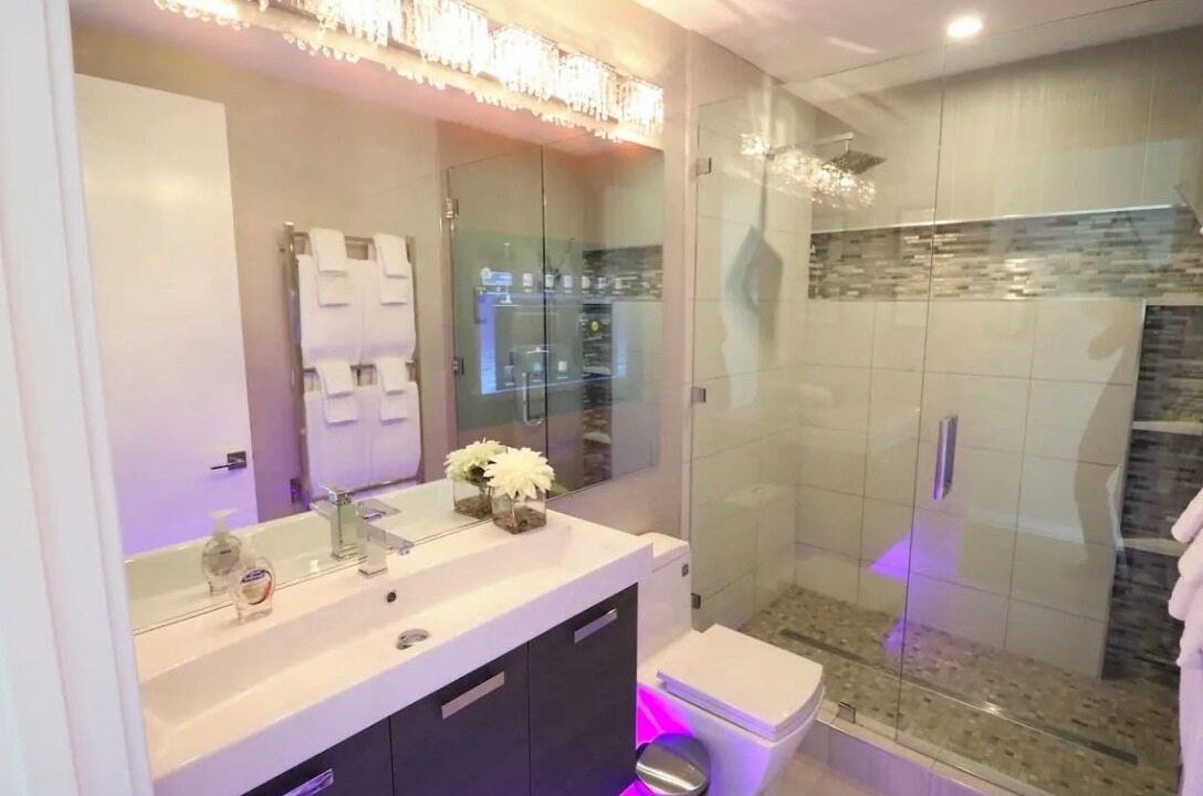 Photo of Bathroom in Southwest Anaheim