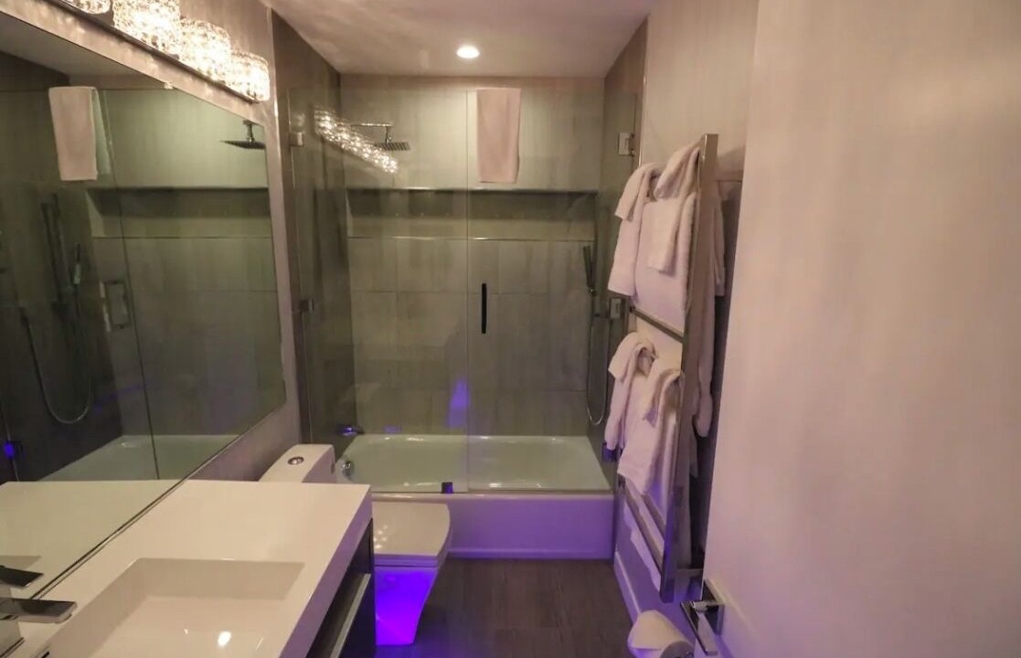 Photo of Bathroom in Southwest Anaheim