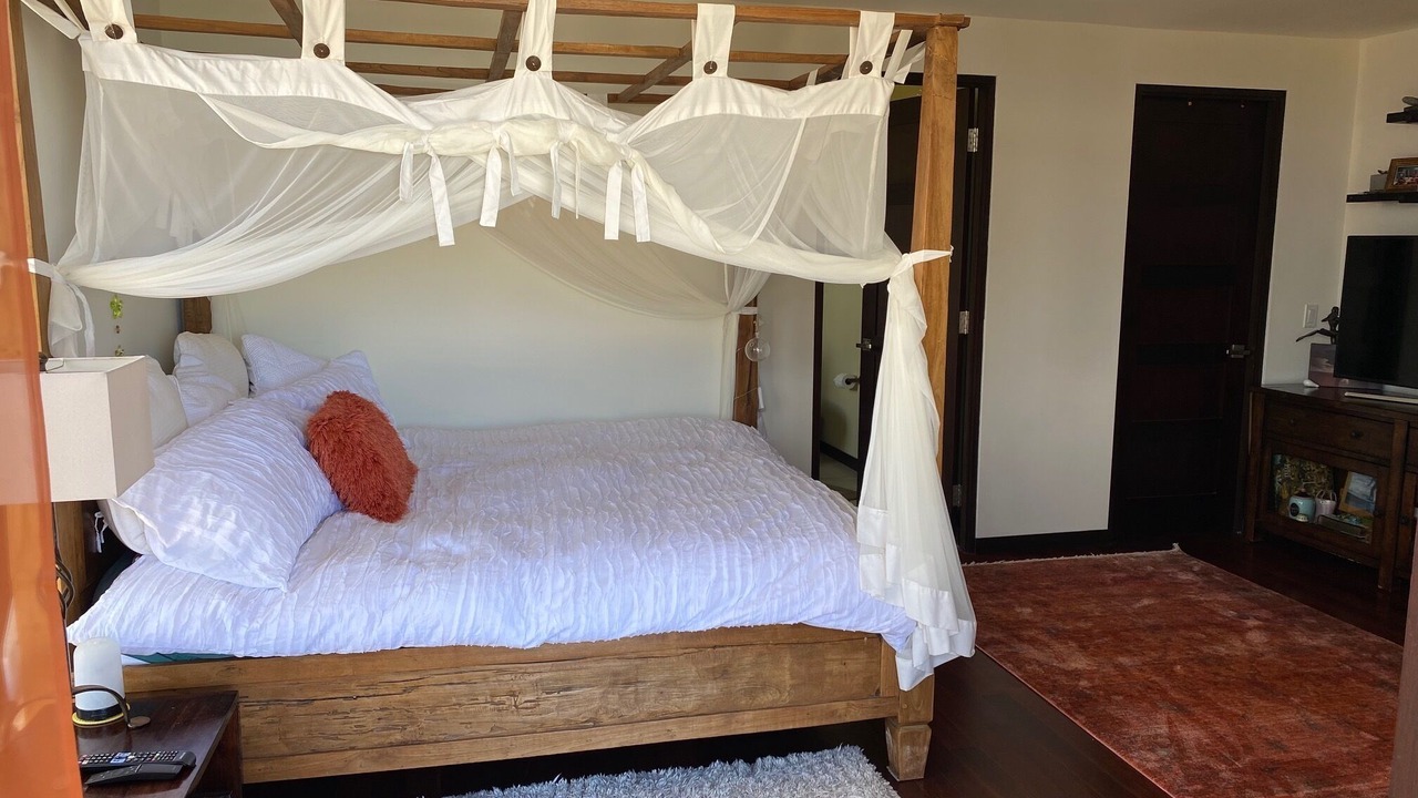 Photo of Bedroom in Solana Beach