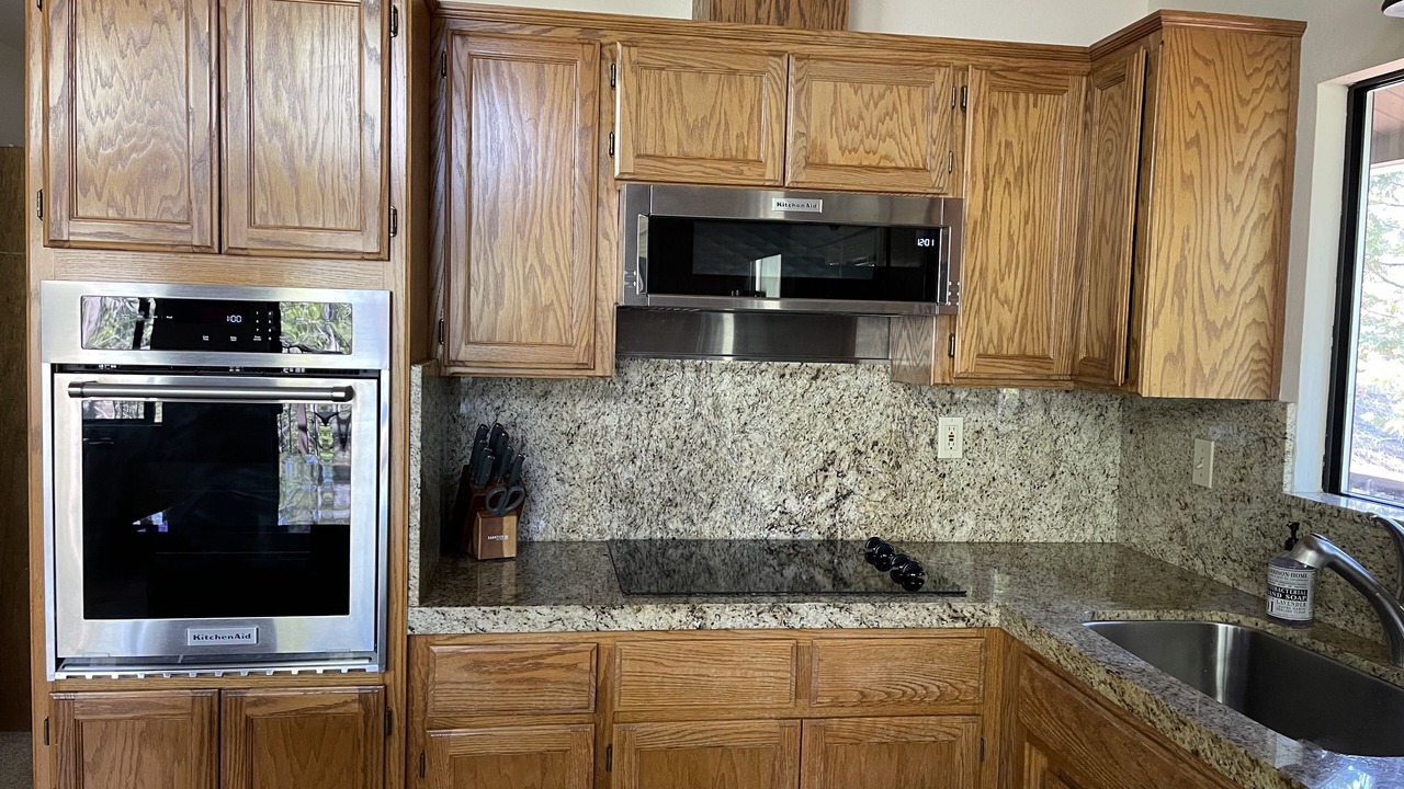 Photo of Kitchen in Groveland