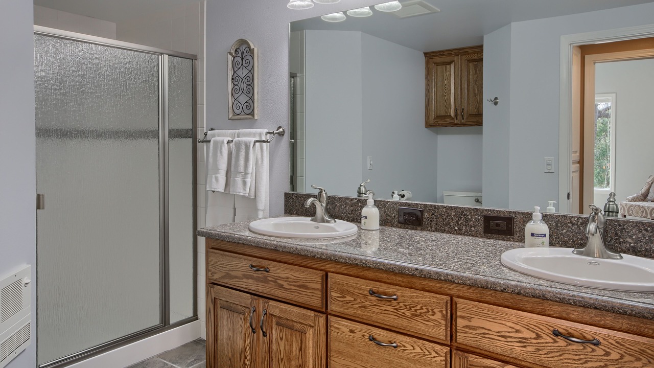 Photo of Bathroom in North Fork