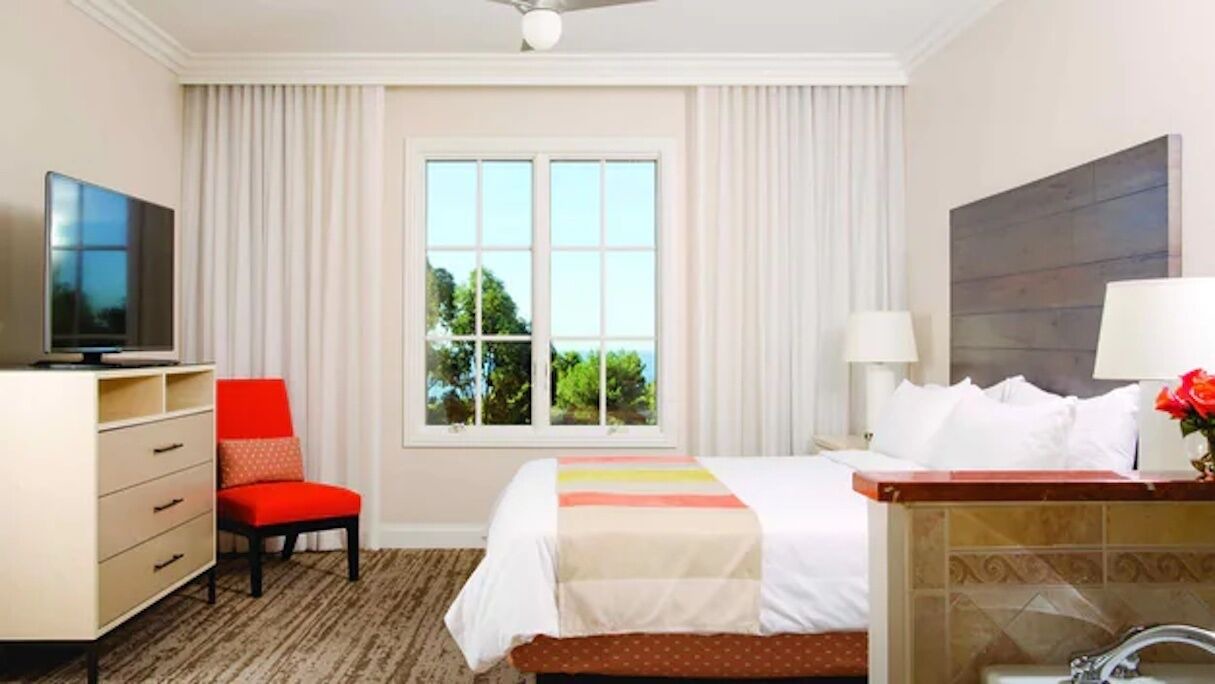 Photo of Bedroom in Newport Coast