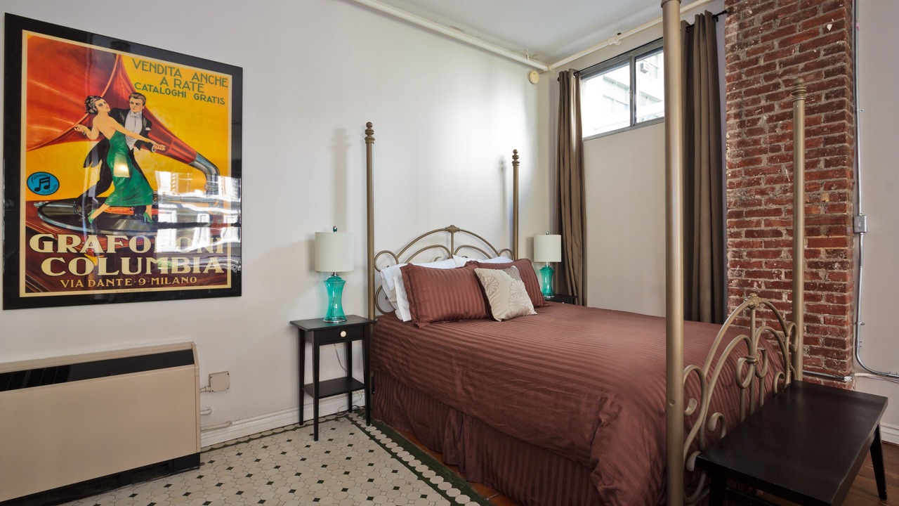 Photo of Bedroom in Historic Core