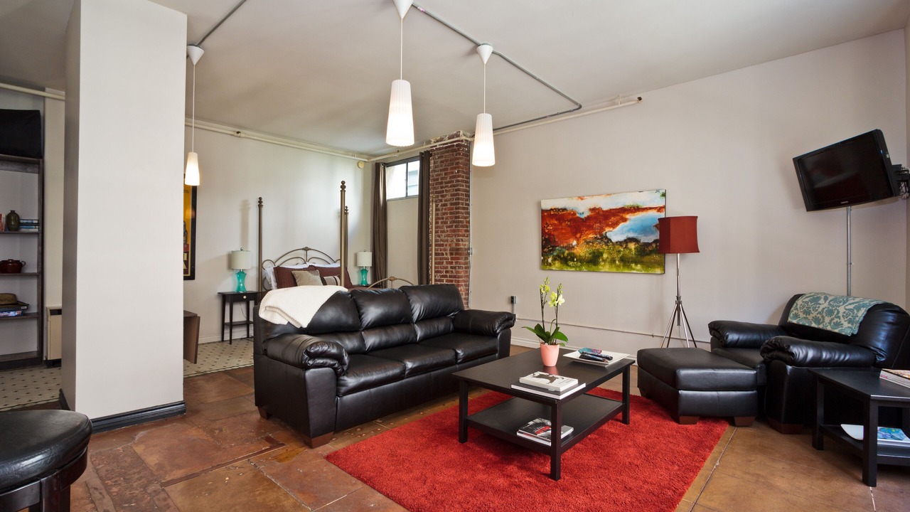 Photo of Livingroom in Historic Core