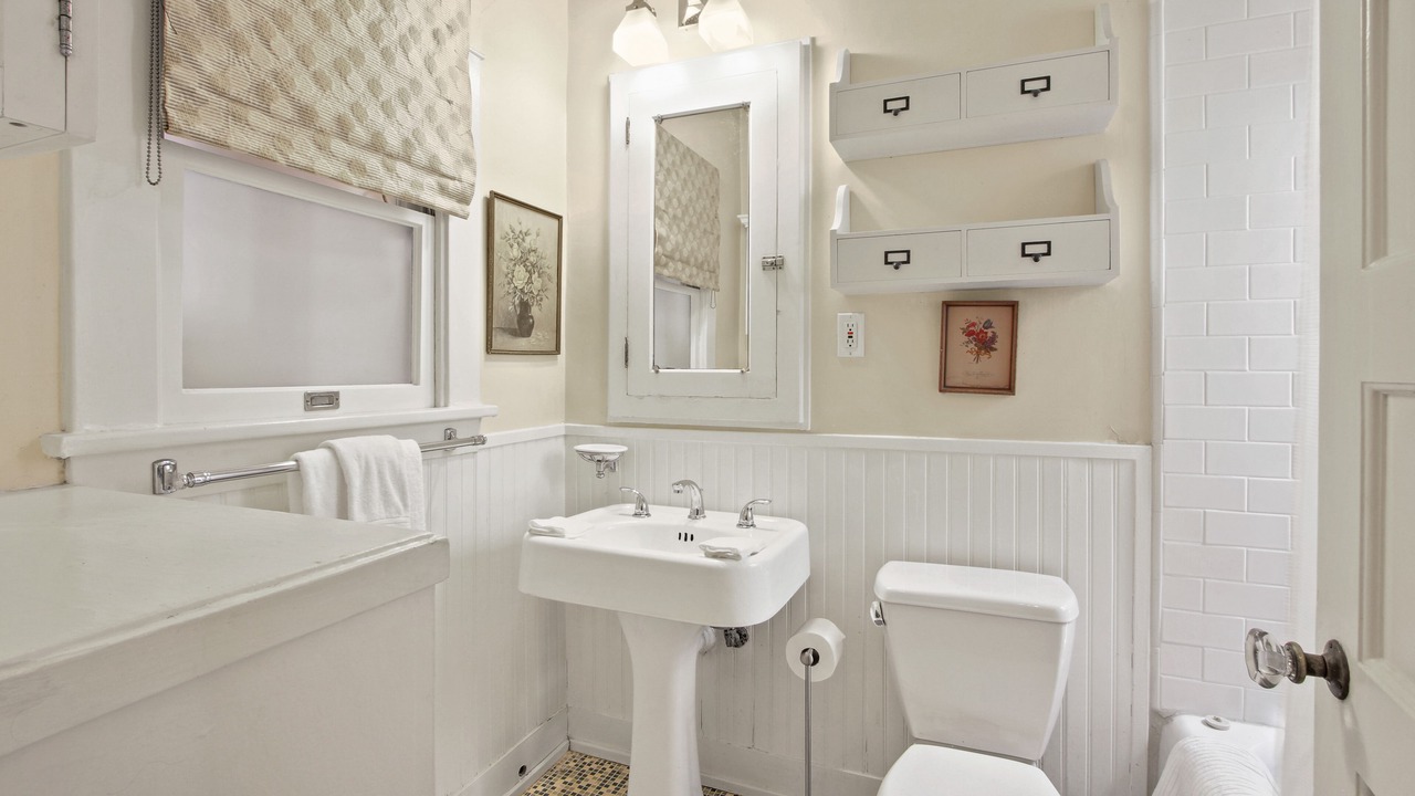 Photo of Bathroom in Larchmont