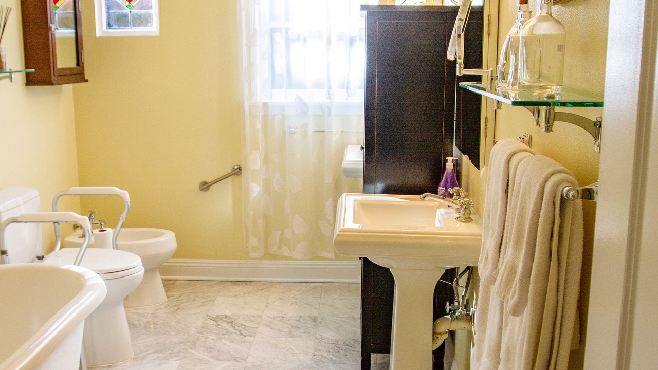 Photo of Bathroom in Pacific Palisades
