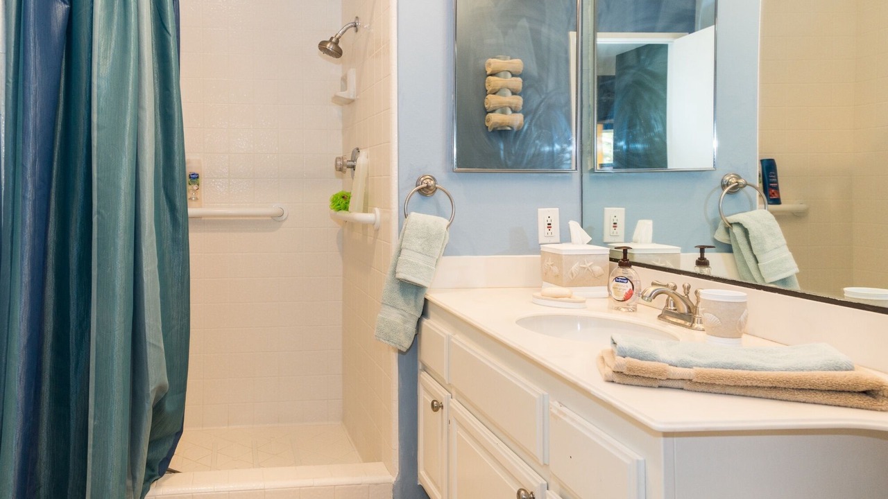Photo of Bathroom in Santa Ana Heights