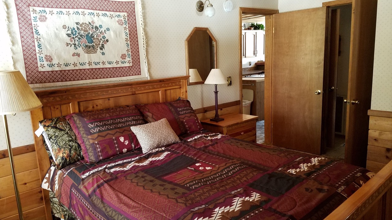 Photo of Bedroom in Ponderosa