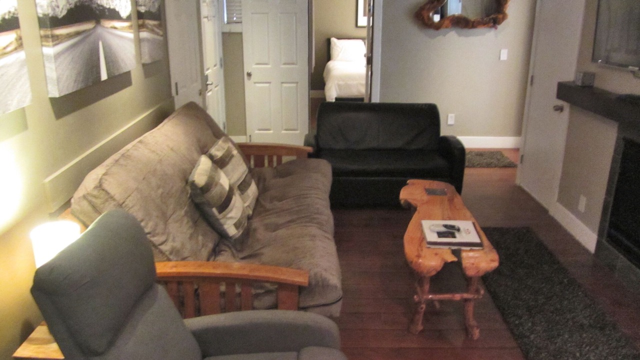 Photo of Livingroom in Lakeside Park