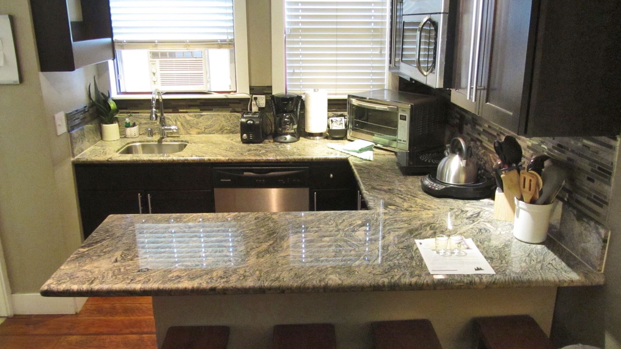Photo of Kitchen in Lakeside Park