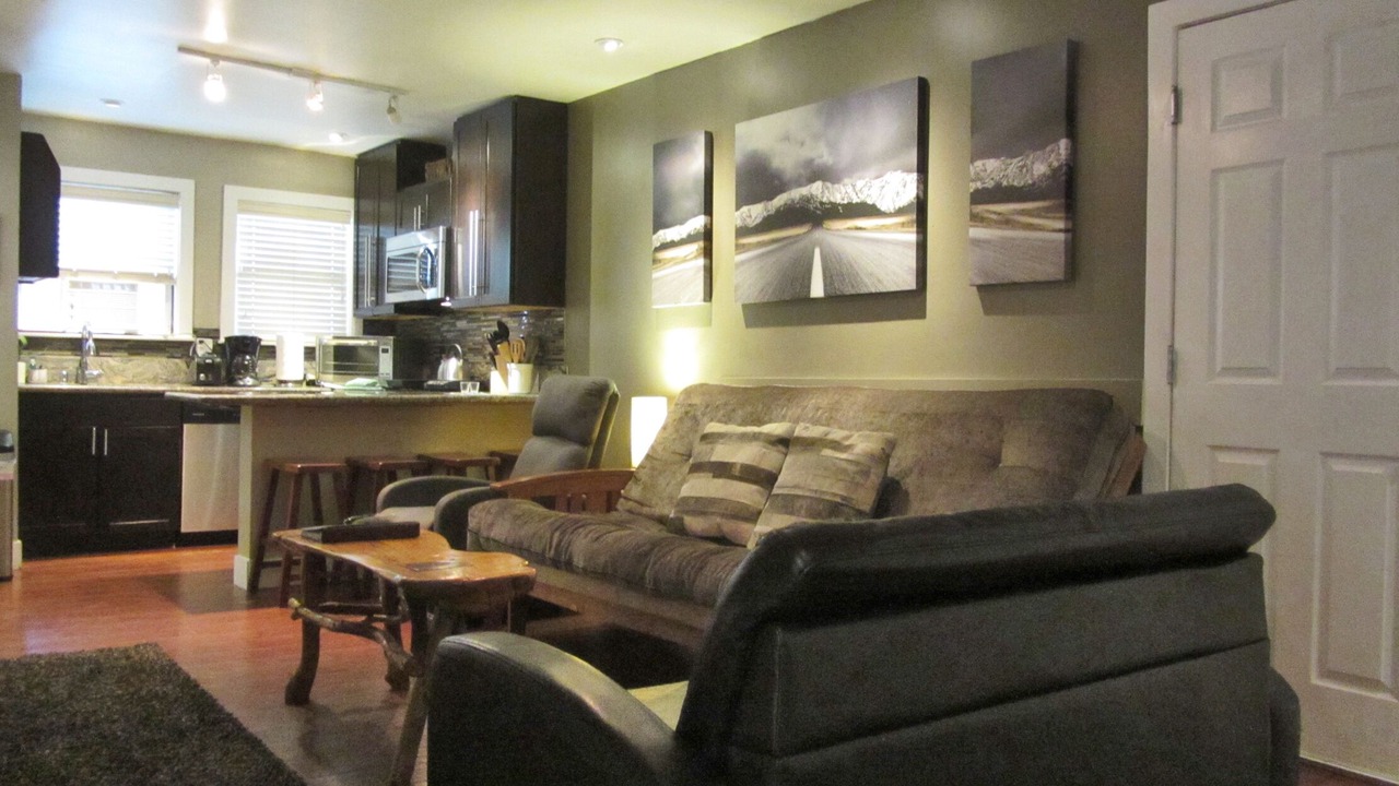 Photo of Livingroom in Lakeside Park