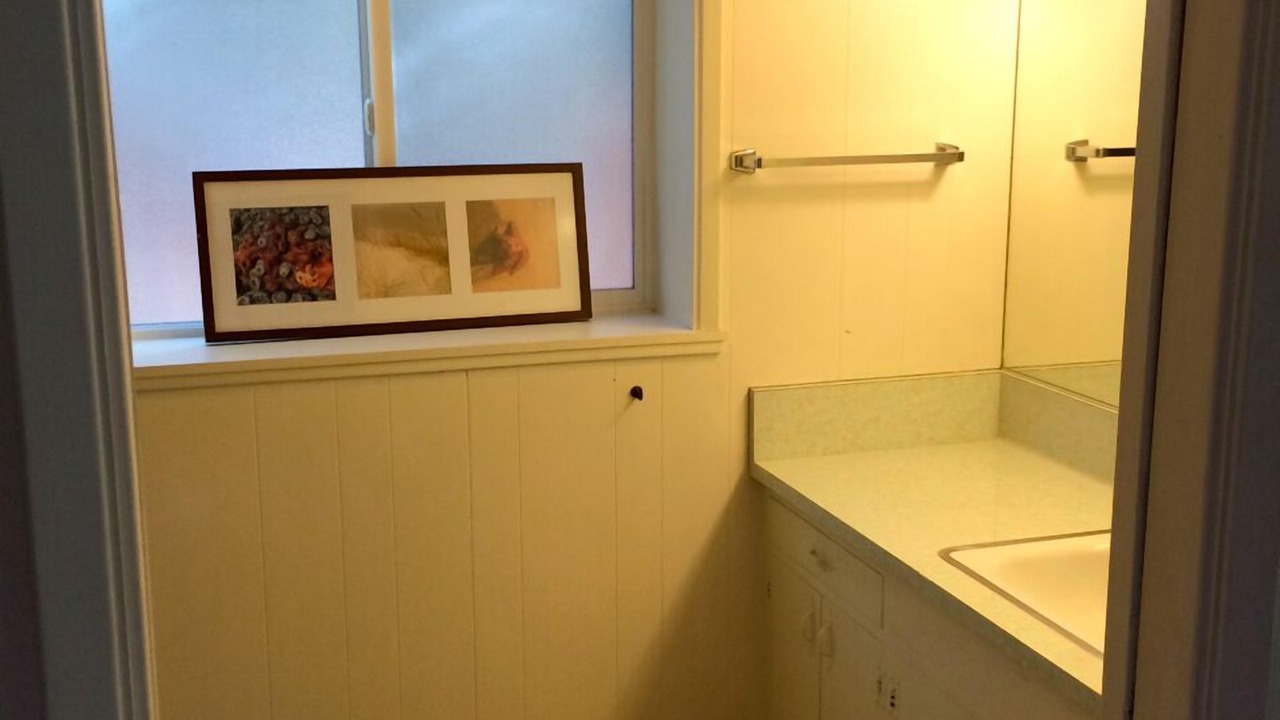 Photo of Bathroom in Cobb